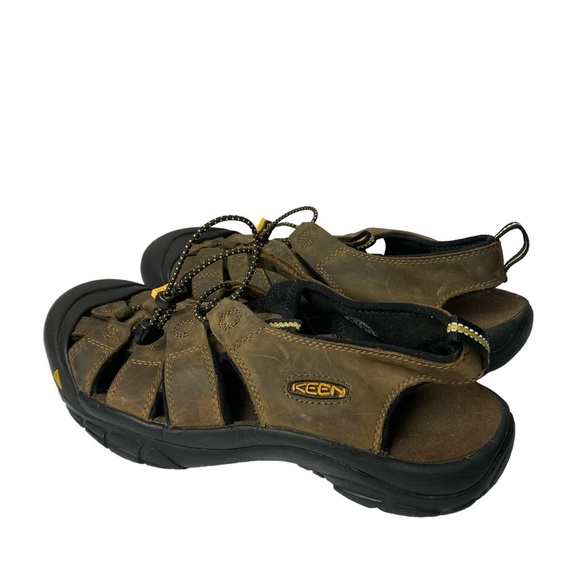 Keen men’s Newport leather hiking waterproof closed toe sandals size 11.5 main image 4